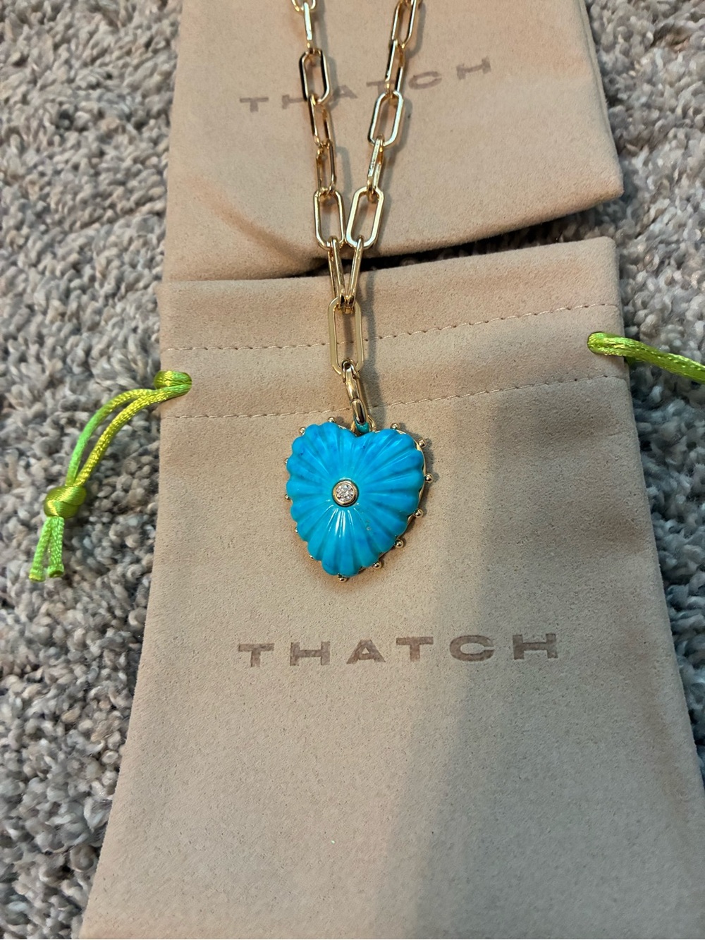 Thatch Malene Howlite Heart Clip Necklace - Picture 3 of 9
